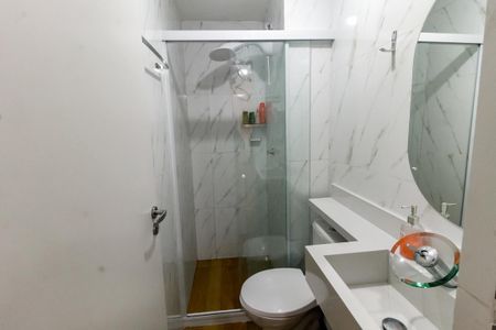 Banheiro de apartamento para alugar com 2 quartos, 43m² em Jardim Paris, São Paulo