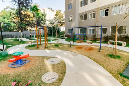 Apartamento para alugar com 43m², 2 quartos e sem vagaÁrea comum - Playground