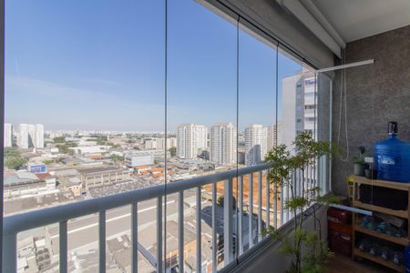 Apartamento para alugar com 47m², 2 quartos e 1 vagaSacada