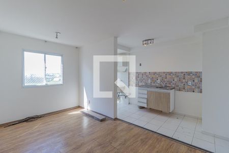 Sala de apartamento para alugar com 2 quartos, 43m² em Vila da Oportunidade, Carapicuíba