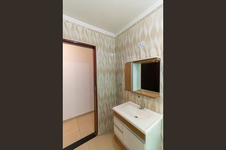 Casa à venda com 160m², 3 quartos e 1 vagaBanheiro 2