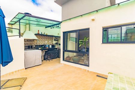 Apartamento à venda com 180m², 4 quartos e 2 vagas