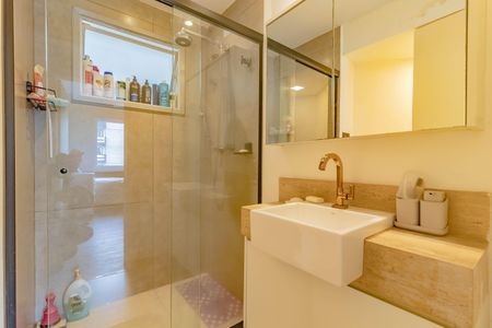 Apartamento à venda com 180m², 4 quartos e 2 vagas