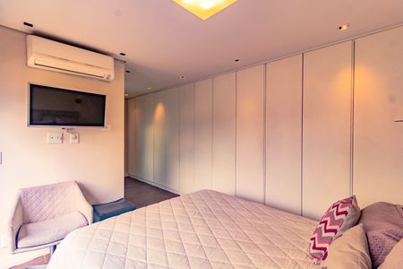 Apartamento à venda com 180m², 4 quartos e 2 vagas