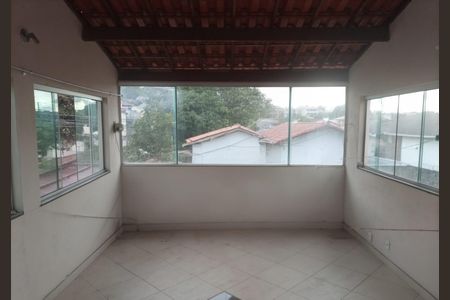 Casa à venda com 130m², 2 quartos e 10 vagasÁrea externa