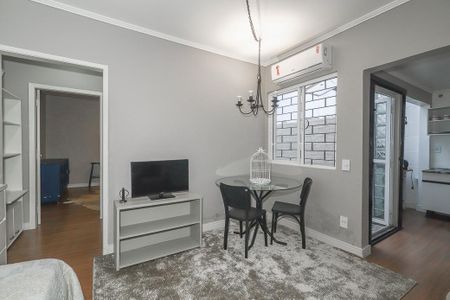 Sala de apartamento à venda com 1 quarto, 45m² em Bela Vista, Porto Alegre