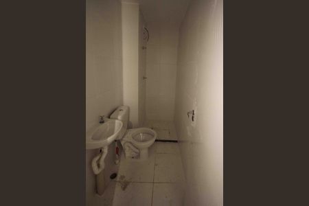 Apartamento à venda com 32m², 2 quartos e sem vaga Apartamento à venda com 32m², 2 quartos e sem vagaBanheiro