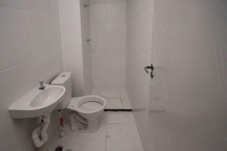 Apartamento à venda com 32m², 2 quartos e sem vaga Apartamento à venda com 32m², 2 quartos e sem vagaBanheiro