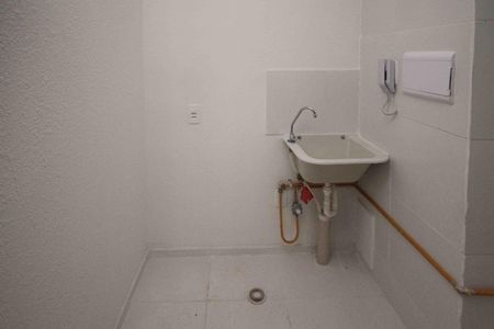 Apartamento à venda com 32m², 2 quartos e sem vaga Apartamento à venda com 32m², 2 quartos e sem vagaÁrea de Serviço