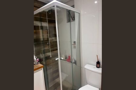 Apartamento à venda com 52m², 2 quartos e 1 vaga Apartamento à venda com 52m², 2 quartos e 1 vagaBanheiro