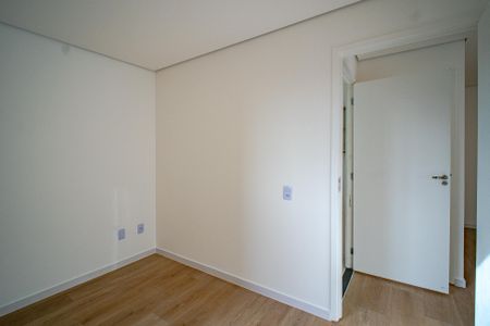 Quarto 2 de apartamento à venda com 2 quartos, 40m² em Jardim Gilda Maria, São Paulo