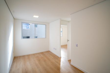 Sala de apartamento à venda com 2 quartos, 40m² em Jardim Gilda Maria, São Paulo