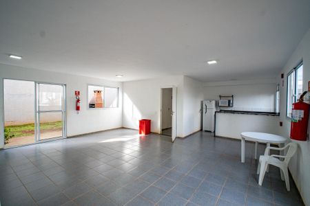 Apartamento à venda com 40m², 2 quartos e sem vagaÁrea comum - Salão de festas