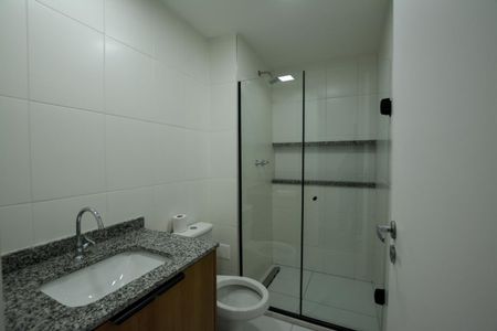 Apartamento para alugar com 55m², 2 quartos e 1 vaga Apartamento para alugar com 55m², 2 quartos e 1 vagaBANHEIRO