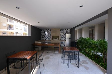 Apartamento para alugar com 55m², 2 quartos e 1 vaga Apartamento para alugar com 55m², 2 quartos e 1 vagaCHURRASQUEIRA