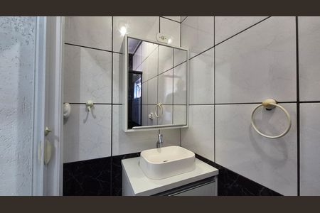 Casa à venda com 196m², 3 quartos e 3 vagas