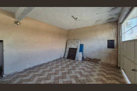 Casa à venda com 196m², 3 quartos e 3 vagas