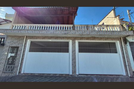 Casa à venda com 196m², 3 quartos e 3 vagas