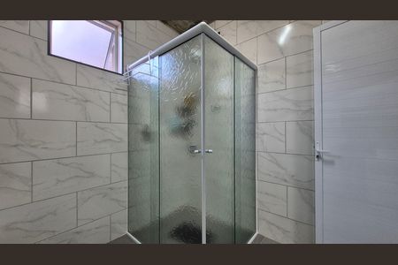 Casa à venda com 196m², 3 quartos e 3 vagas
