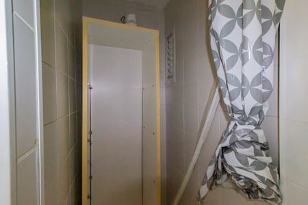Casa de condomínio à venda com 378m², 6 quartos e 4 vagasBanheiro da Suíte 5