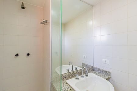 Casa de condomínio à venda com 378m², 6 quartos e 4 vagasBanheiro