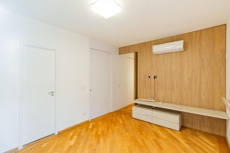 Casa de condomínio à venda com 378m², 6 quartos e 4 vagasSuíte 1