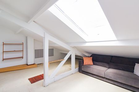 Casa de condomínio à venda com 378m², 6 quartos e 4 vagasSuíte 4