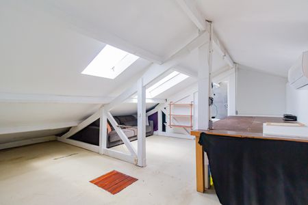 Casa de condomínio à venda com 378m², 6 quartos e 4 vagasSuíte 4