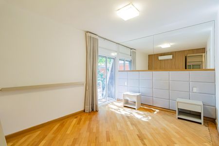 Casa de condomínio à venda com 378m², 6 quartos e 4 vagasSuíte 1