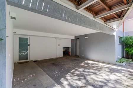 Casa de condomínio à venda com 378m², 6 quartos e 4 vagasGaragem