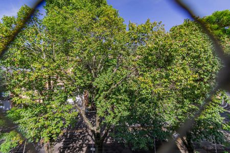 Casa de condomínio à venda com 378m², 6 quartos e 4 vagasVista da Suíte 3