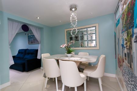 Apartamento à venda com 116m², 3 quartos e 2 vagassala 