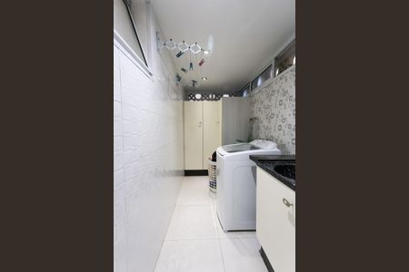 Apartamento à venda com 116m², 3 quartos e 2 vagasÁrea de Serviço