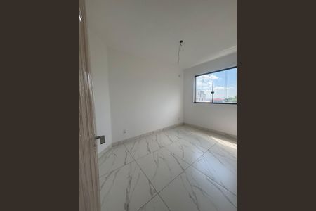 Quarto de apartamento para alugar com 3 quartos, 150m² em Amazonas, Contagem