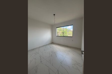 Quarto de apartamento para alugar com 3 quartos, 150m² em Amazonas, Contagem