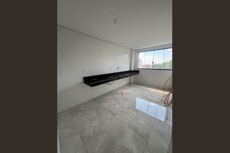 Cozinha de apartamento para alugar com 3 quartos, 150m² em Amazonas, Contagem