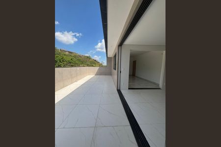Apartamento à venda com 150m², 3 quartos e 2 vagasÁrea externa