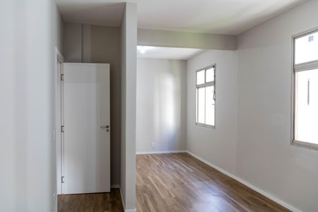 Apartamento à venda com 142m², 4 quartos e 1 vagaQuarto 1