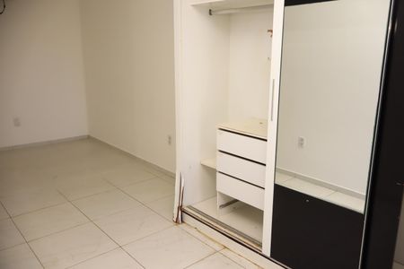 Casa de Condomínio para alugar com 3 quartos, 95m² em Alto do Coqueirinho, Salvador