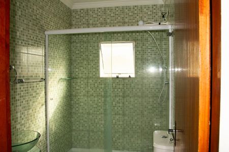 Banheiro de casa para alugar com 1 quarto, 40m² em Vila Ivg, São Paulo