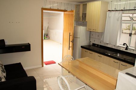Casa para alugar com 40m², 1 quarto e 1 vagaSala/cozinha