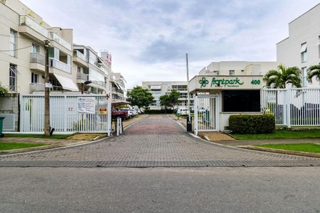 Apartamento para alugar com 123m², 3 quartos e 2 vagasFachada do condomínio