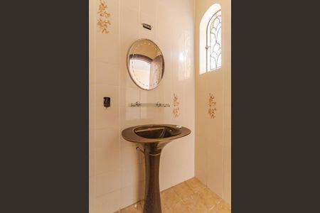 Casa para alugar com 170m², 2 quartos e 3 vagasLavabo