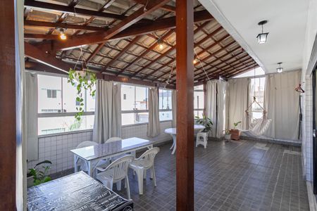 Apartamento à venda com 188m², 4 quartos e 2 vagas Apartamento à venda com 188m², 4 quartos e 2 vagasCobertura