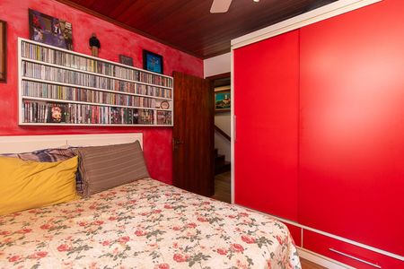 Casa de condomínio à venda com 180m², 3 quartos e 2 vagasQuarto 2