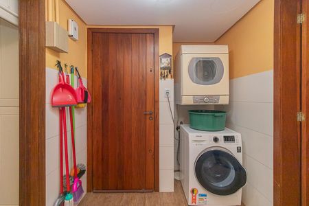 Casa de condomínio à venda com 180m², 3 quartos e 2 vagasÁrea de Serviço