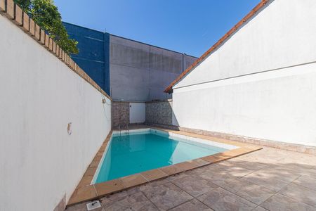 Casa de condomínio à venda com 180m², 3 quartos e 2 vagasÁrea comum