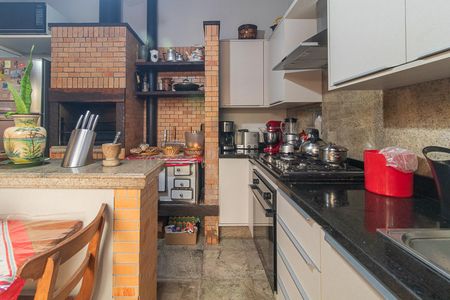 Casa de condomínio à venda com 180m², 3 quartos e 2 vagasCozinha
