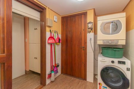 Casa de condomínio à venda com 180m², 3 quartos e 2 vagasÁrea de Serviço