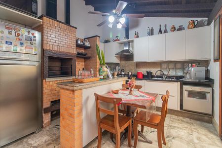 Casa de condomínio à venda com 180m², 3 quartos e 2 vagasCozinha